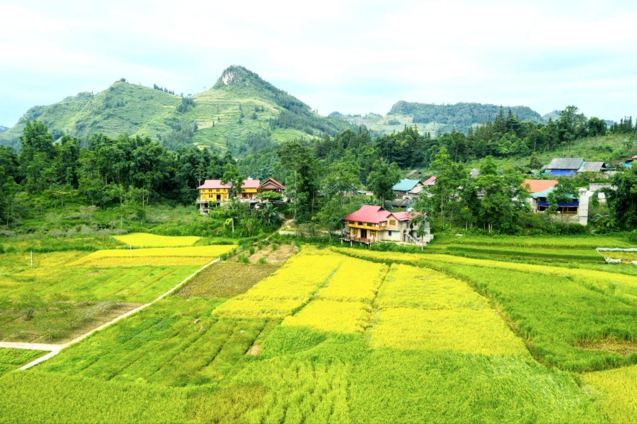 Bac Ha Threeland Homestay Esterno foto