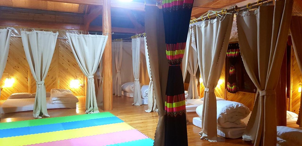 Bac Ha Threeland Homestay Esterno foto