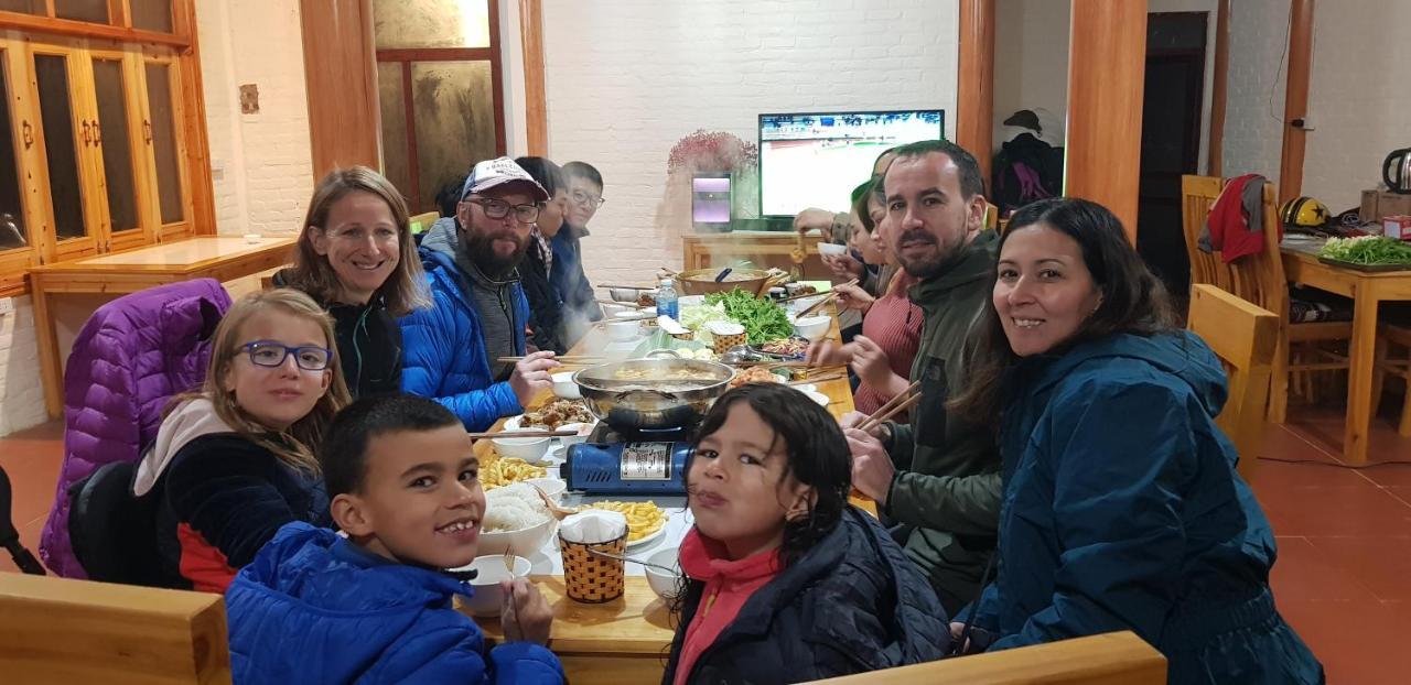 Bac Ha Threeland Homestay Esterno foto